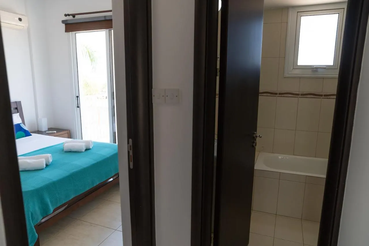 Fig Tree Villa Ekaterina 3 Bdrm بروتاراس