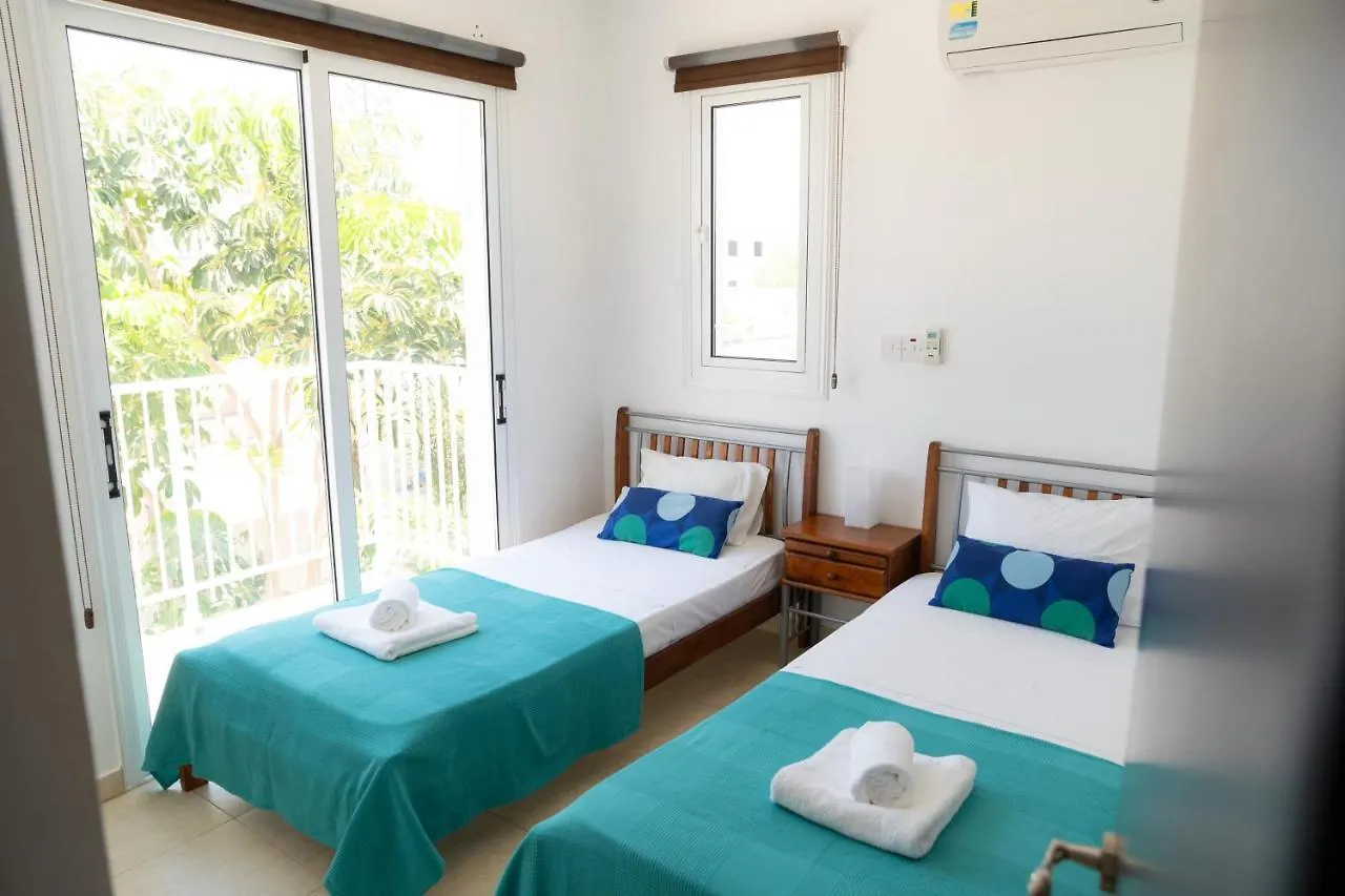 Fig Tree Villa Ekaterina 3 Bdrm بروتاراس 0*,  قبرص